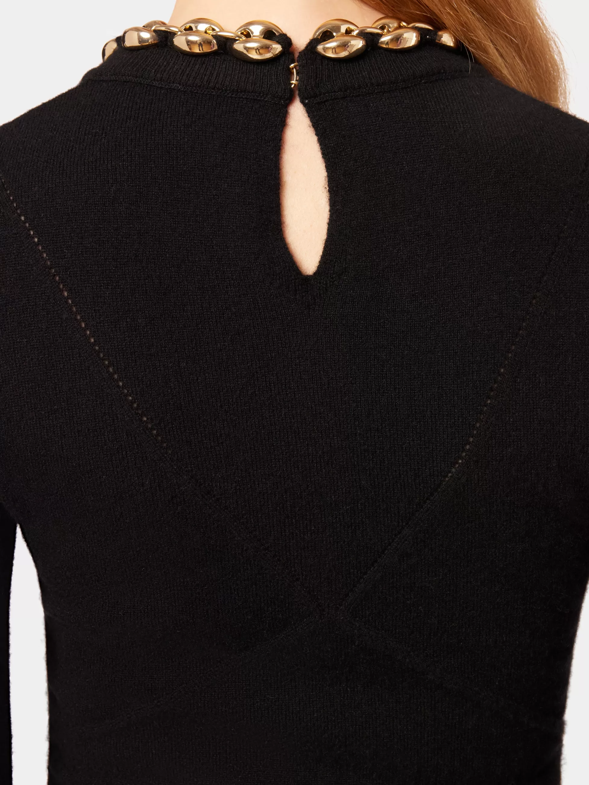 Rabanne Maille | Hauts^Pull noir en laine avec chaîne en maillons dorés